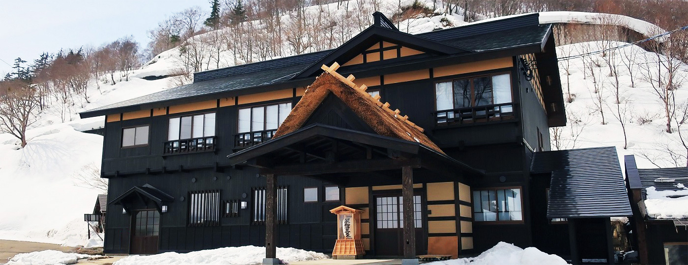 泥湯温泉　奥山旅館　外観